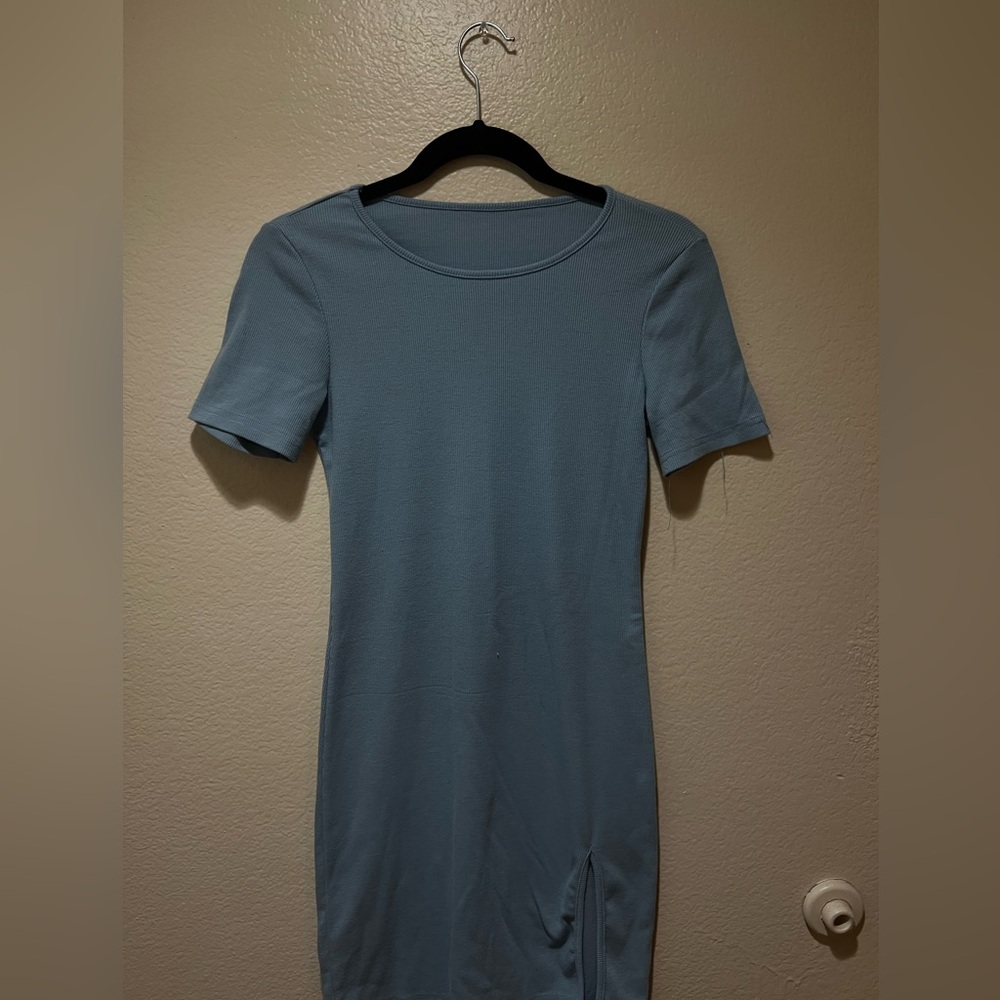 Cute mini dress with small slit on side